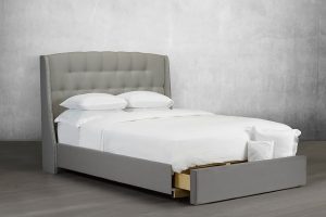 Alternative view of R194 Bed