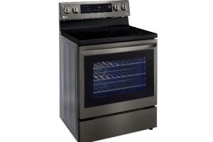 Alternative view of LG LREL6325D Stove