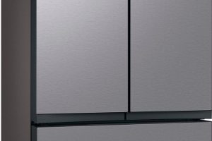 Alternative view of Samsung RF24BB6600QLAA Refrigerator