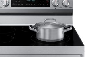 Alternative view of Samsung NE63A6711SS Stove