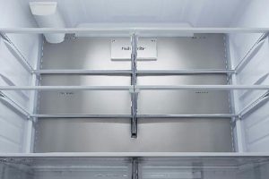 Alternative view of LG LRFLC2706S Refrigerator