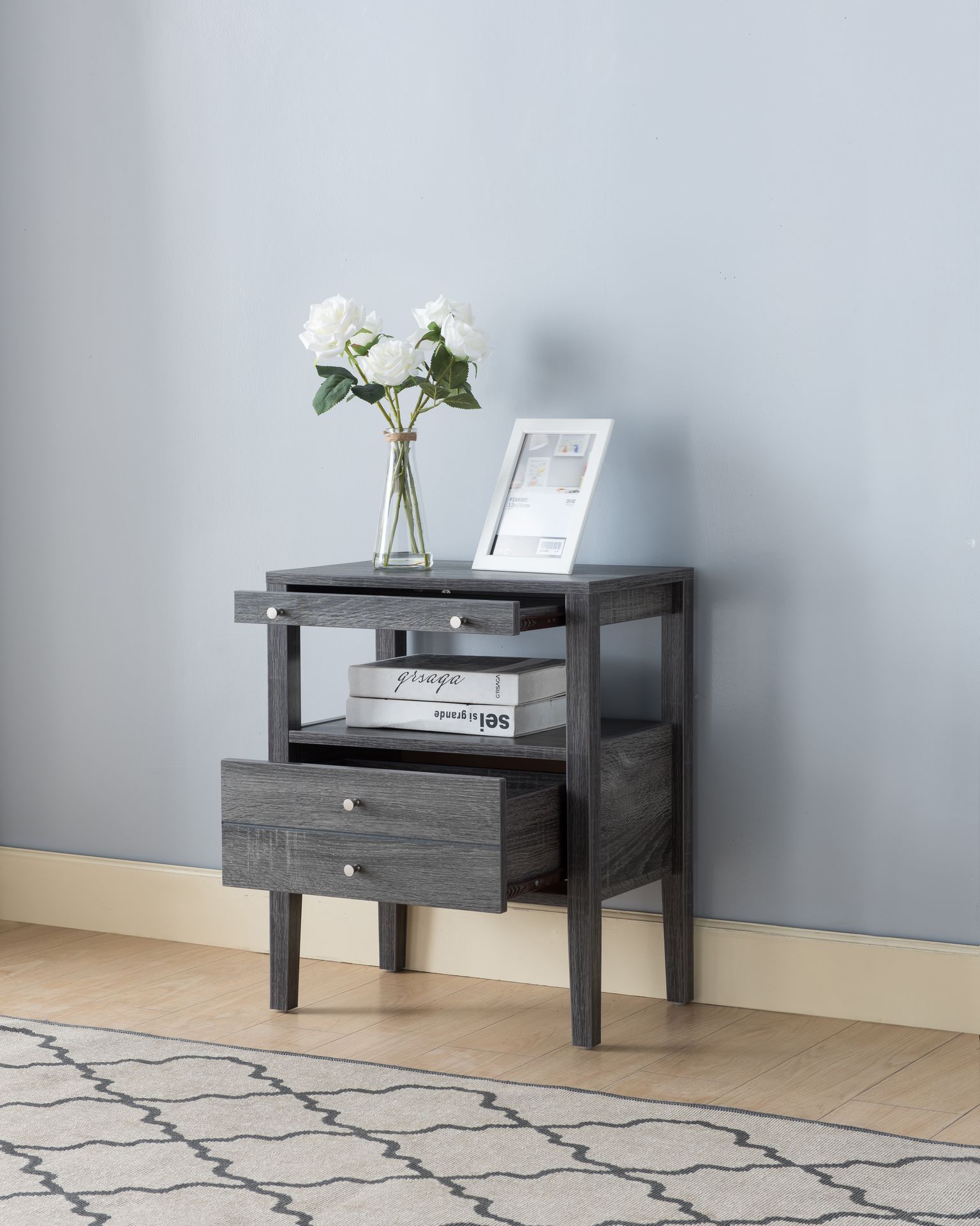 ACCENT TABLE - GREY