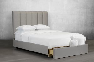 Alternative view of R153 Bed