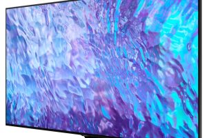 Alternative view of Samsung 65 Inch QLED Ultra HD 4K TV (QN65Q82DAFXZC)
