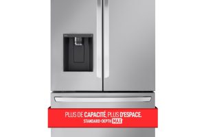 Alternative view of LG LRFXS3106S Refrigerator