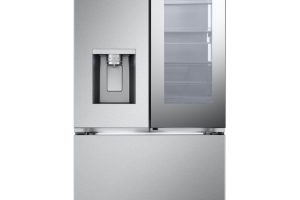 Alternative view of LG LRYKC2606S Refrigerator