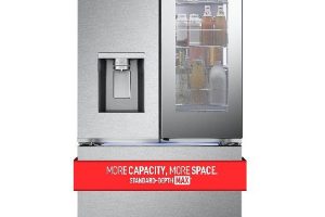 Alternative view of LG LRYKS3106S Refrigerator