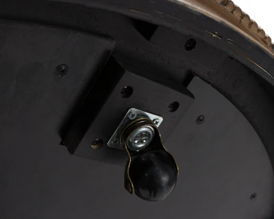 Camdill Coffee Table - Image 8