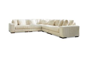 Lindyn Sectional