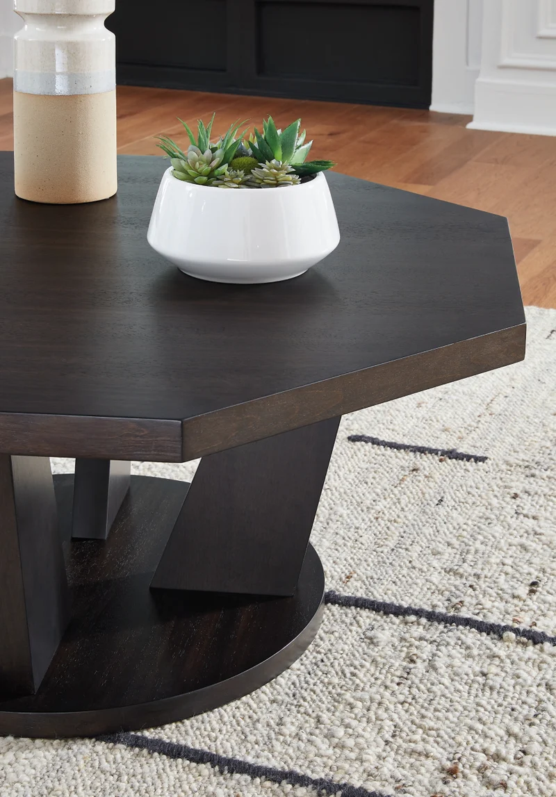 Chasinfield Coffee Table - Image 3