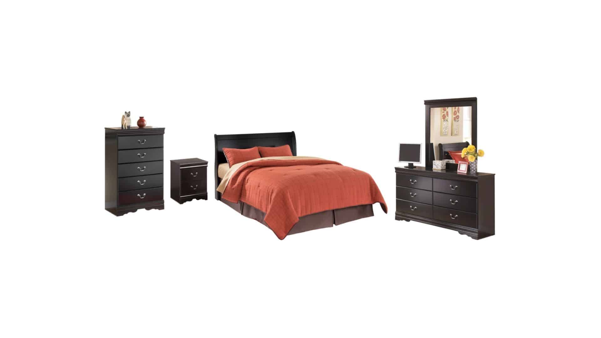 Huey Vineyard Queen Sleigh Bedroom Set