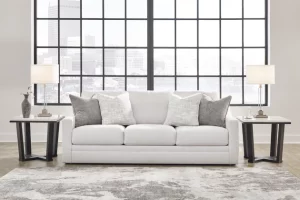 Alternative view of Maitelynn Sofa